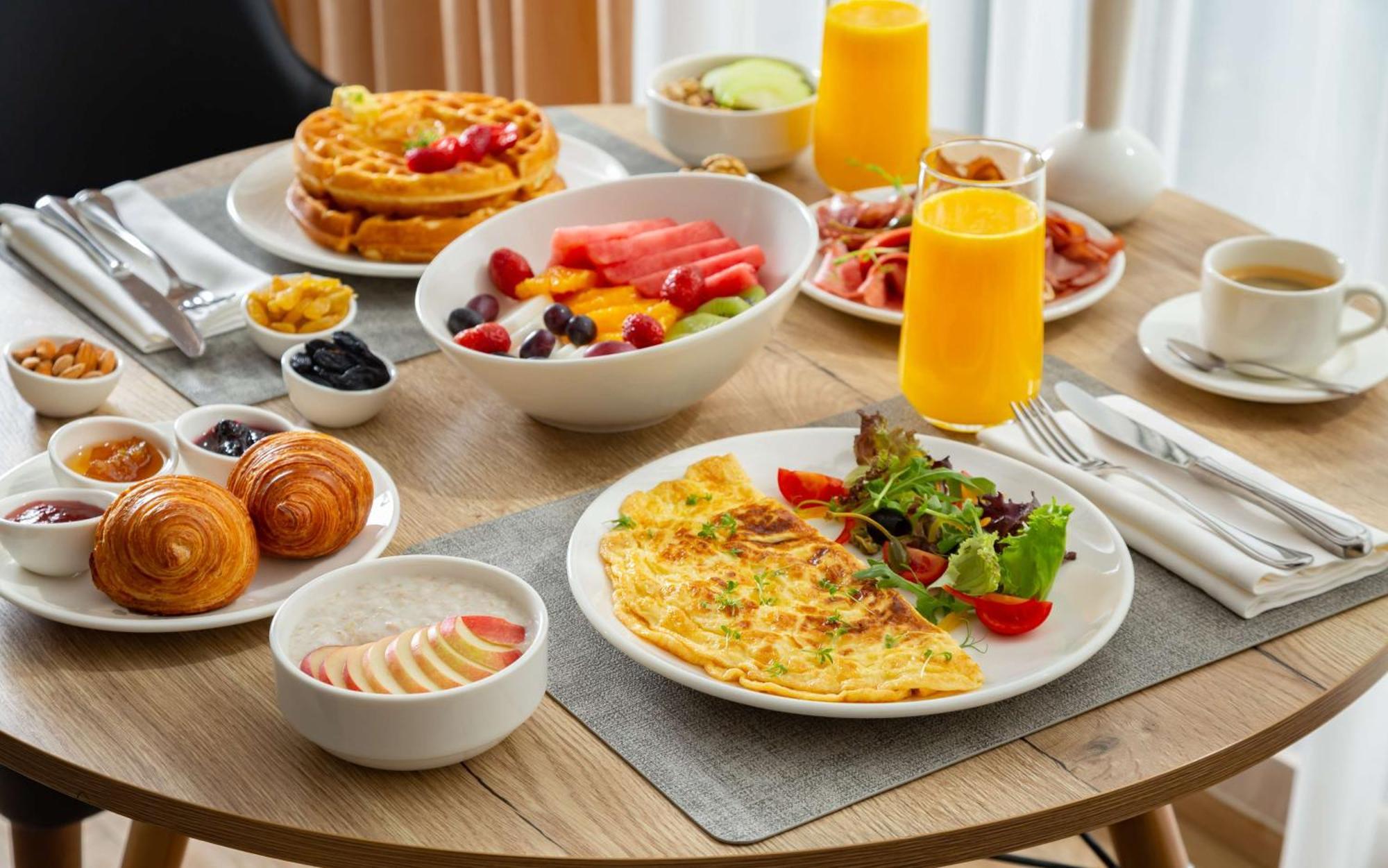 Hilton Garden Inn Samarkand Luaran gambar